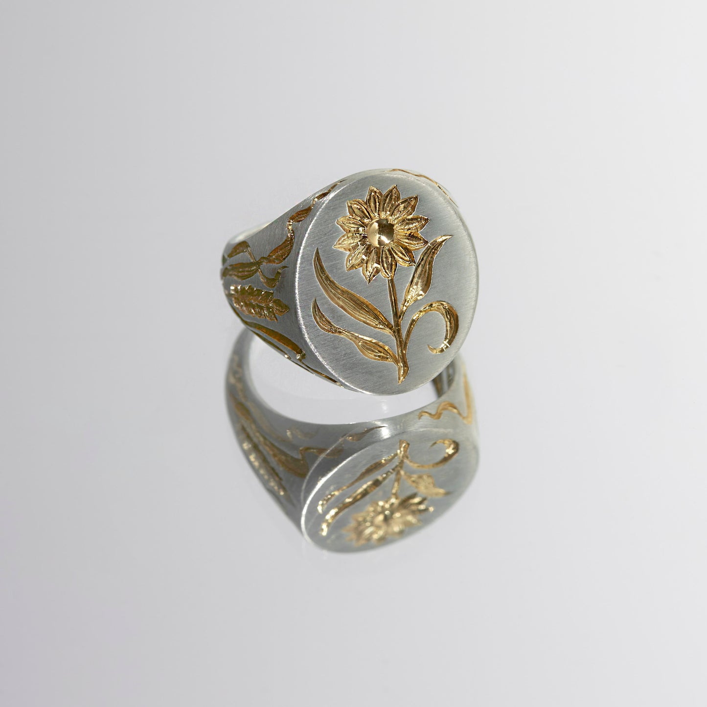 Sunflower Signet | Silver