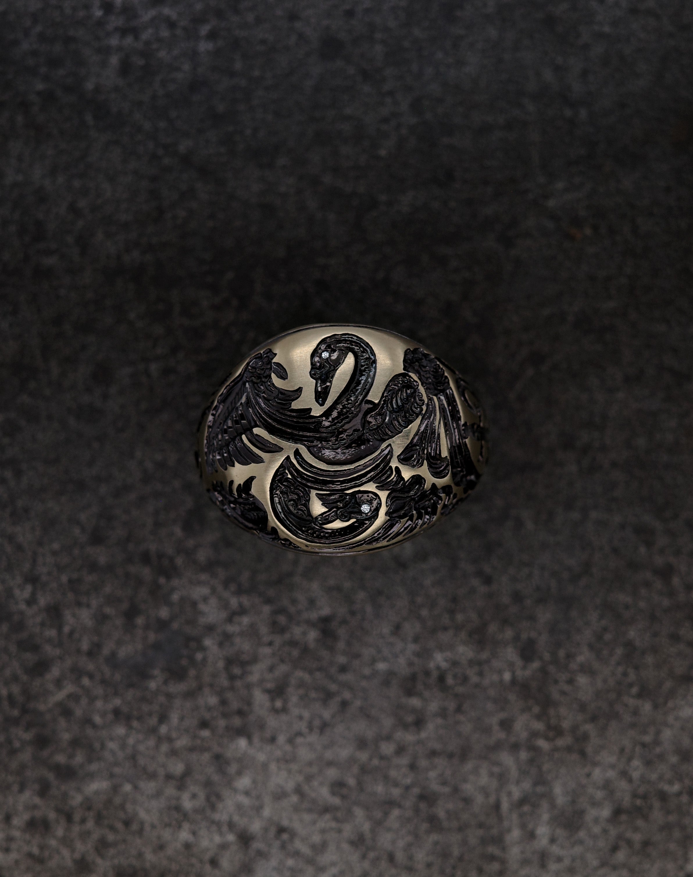 Heavyweight Swan Signet Ring