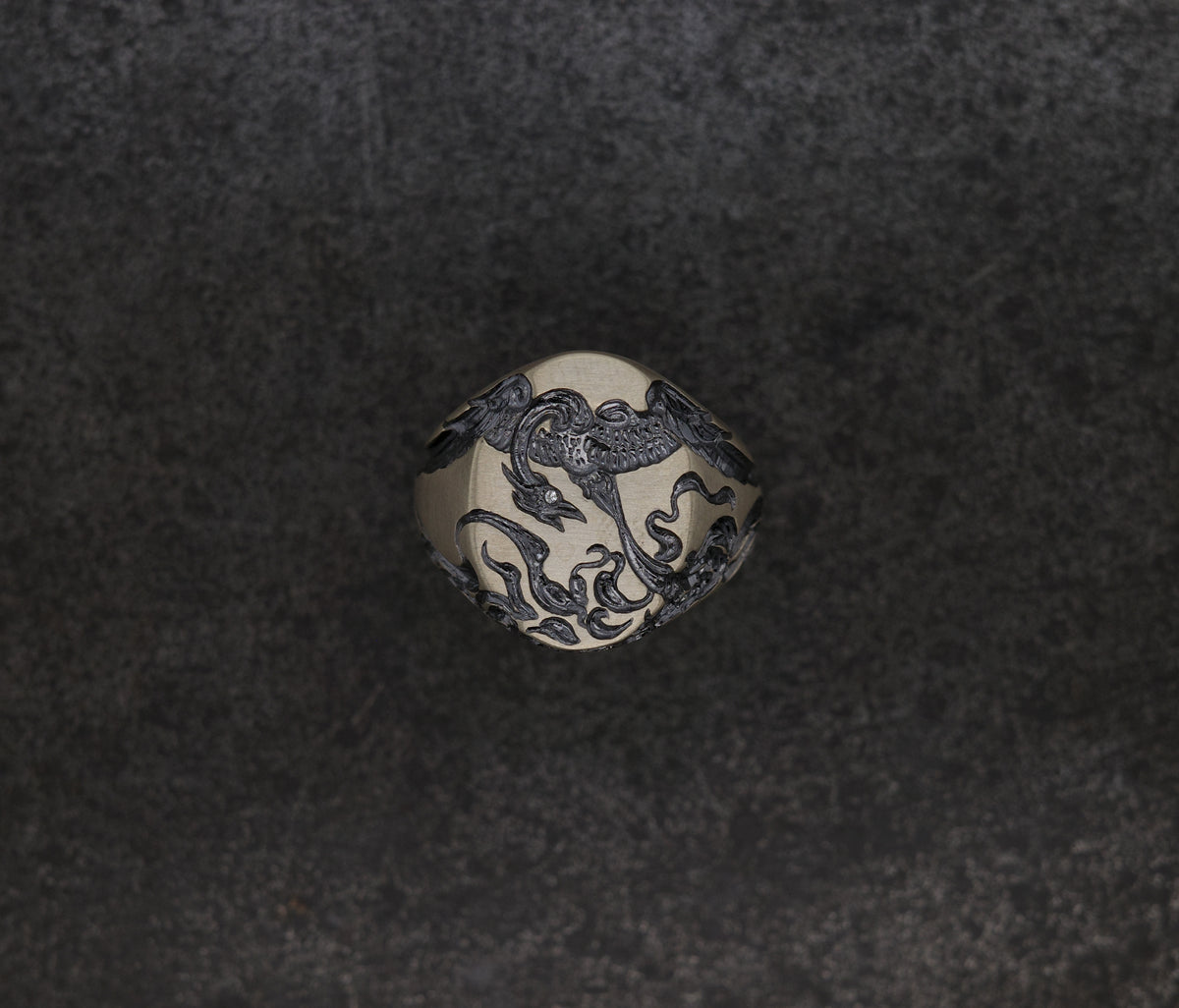 Phoenix Oval Signet