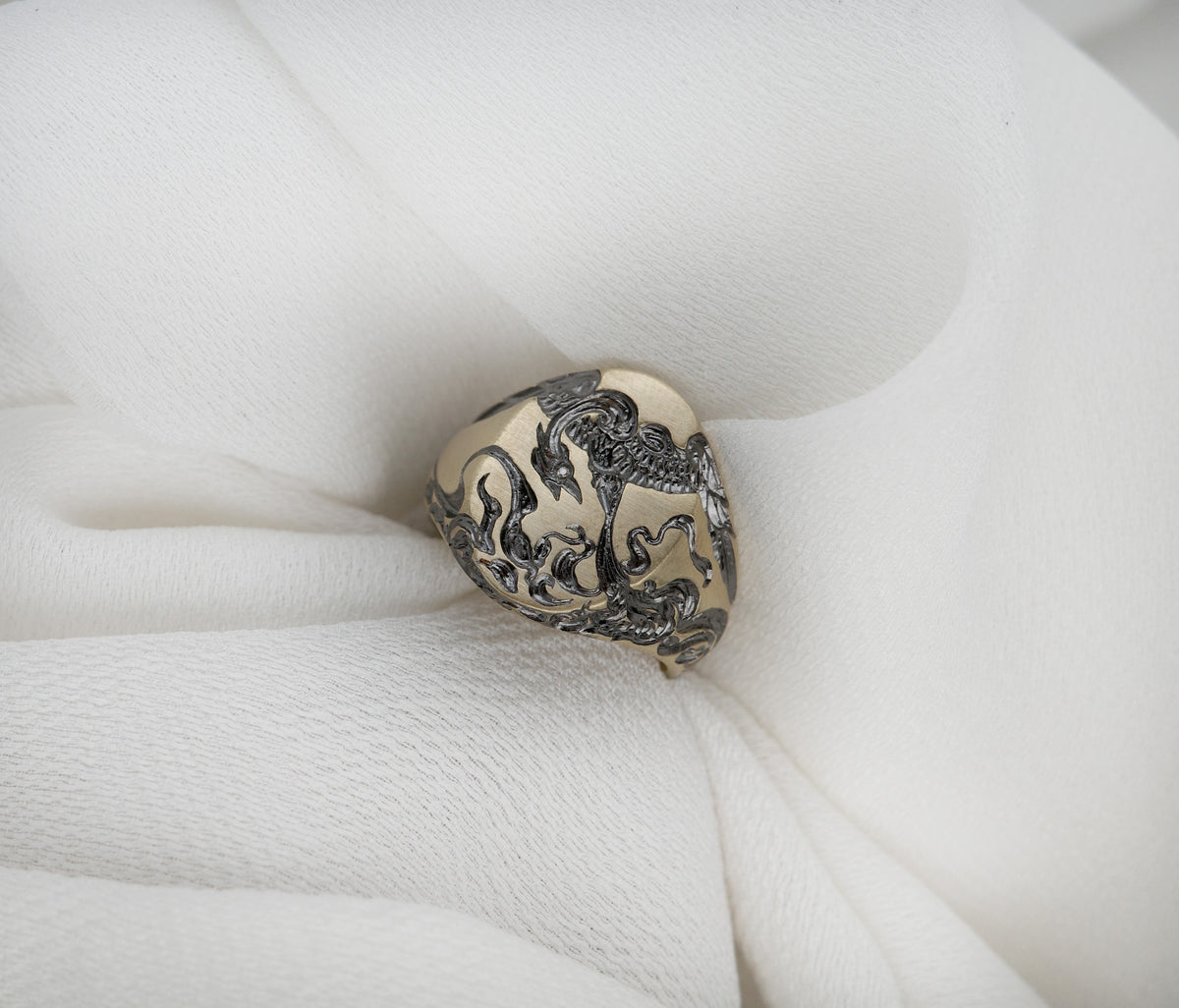 Phoenix Oval Signet