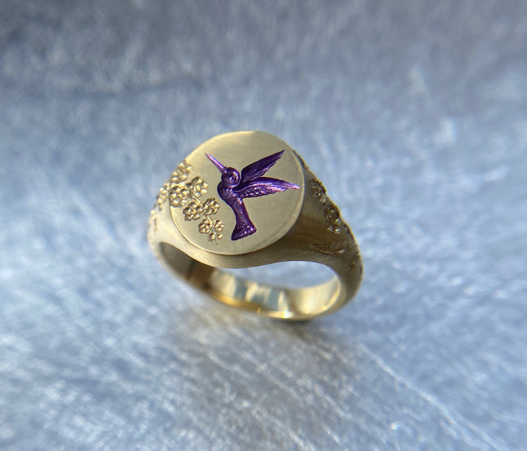 Hummingbird Signet