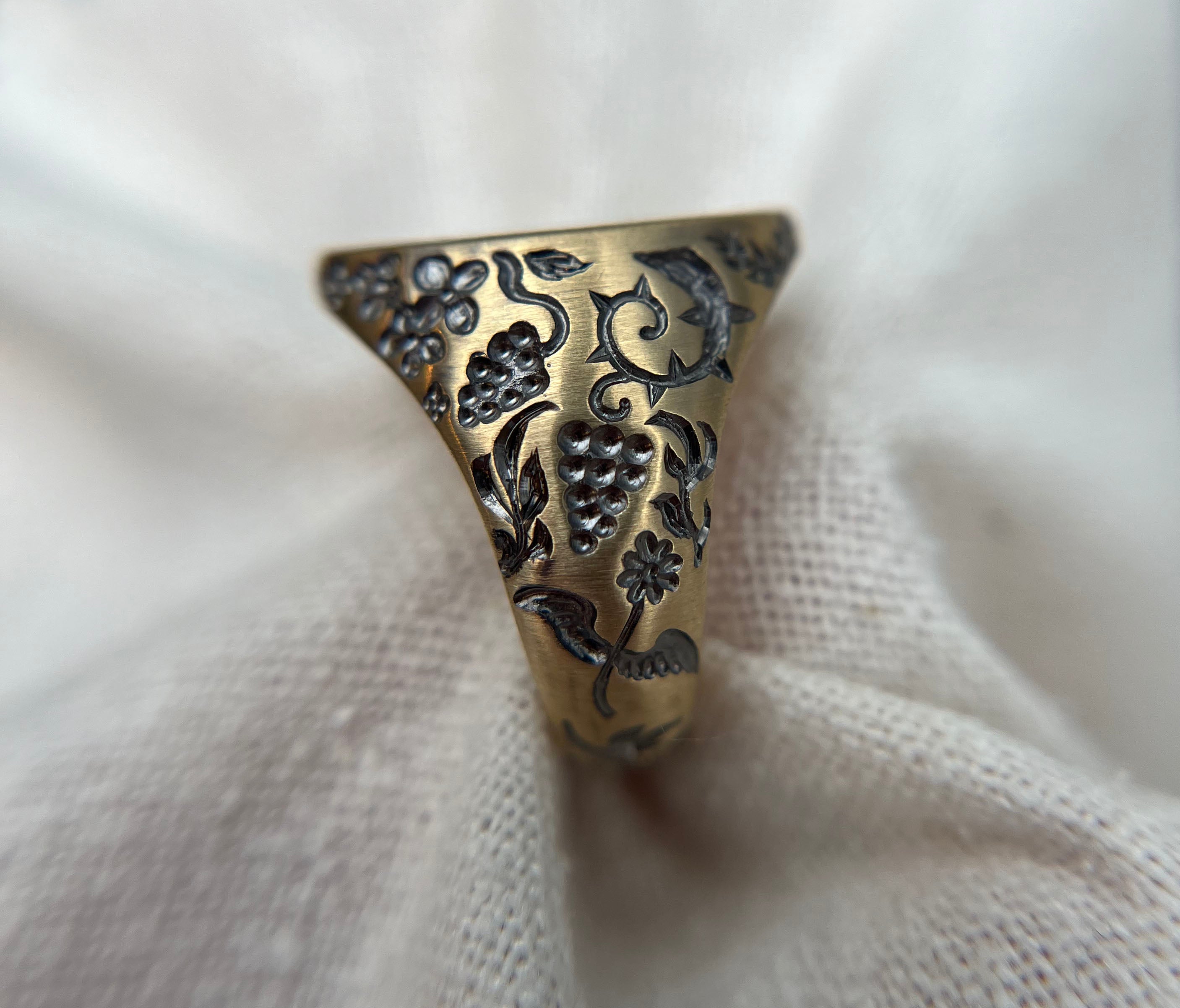 A Recipe Signet (Small)