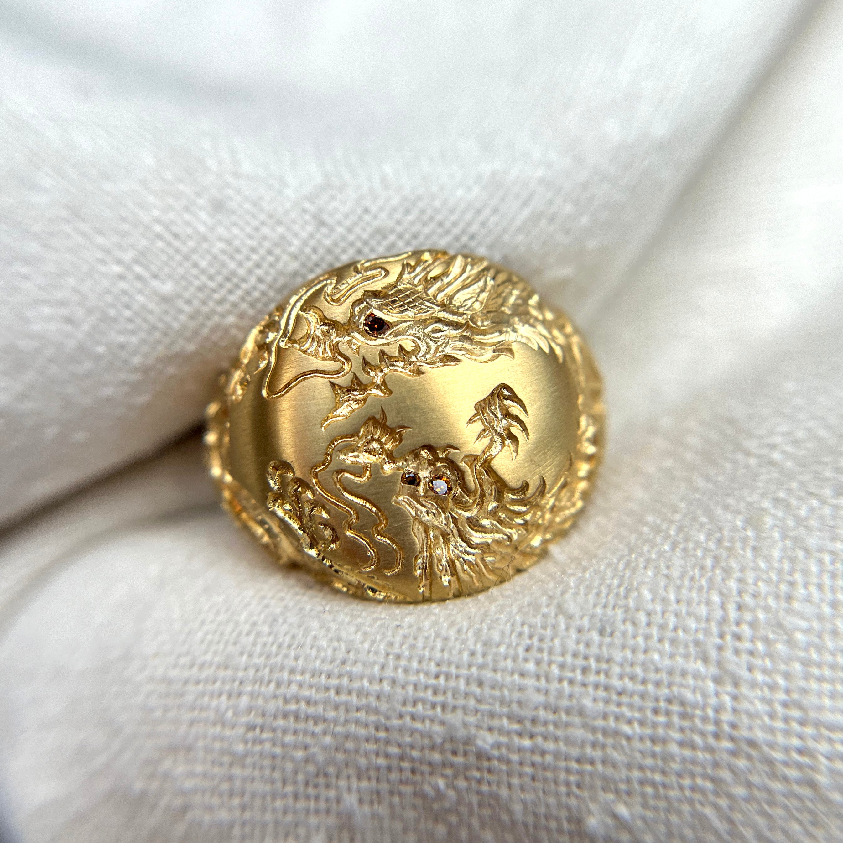 2 Dragons Ring