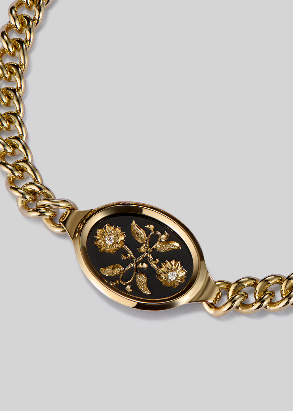 Medium Daisy Frame Bracelet