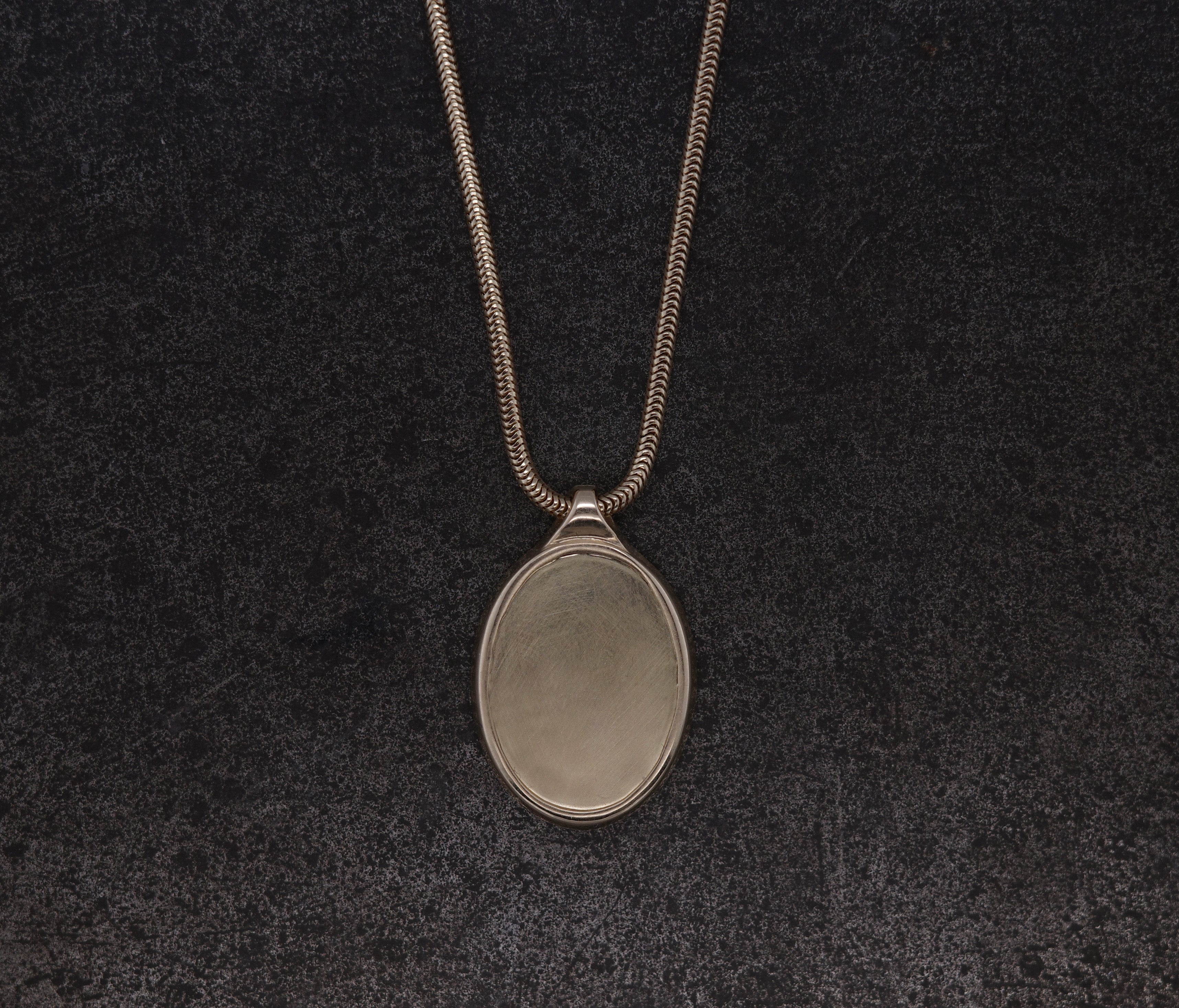 Medium Pavé Frame Pendant