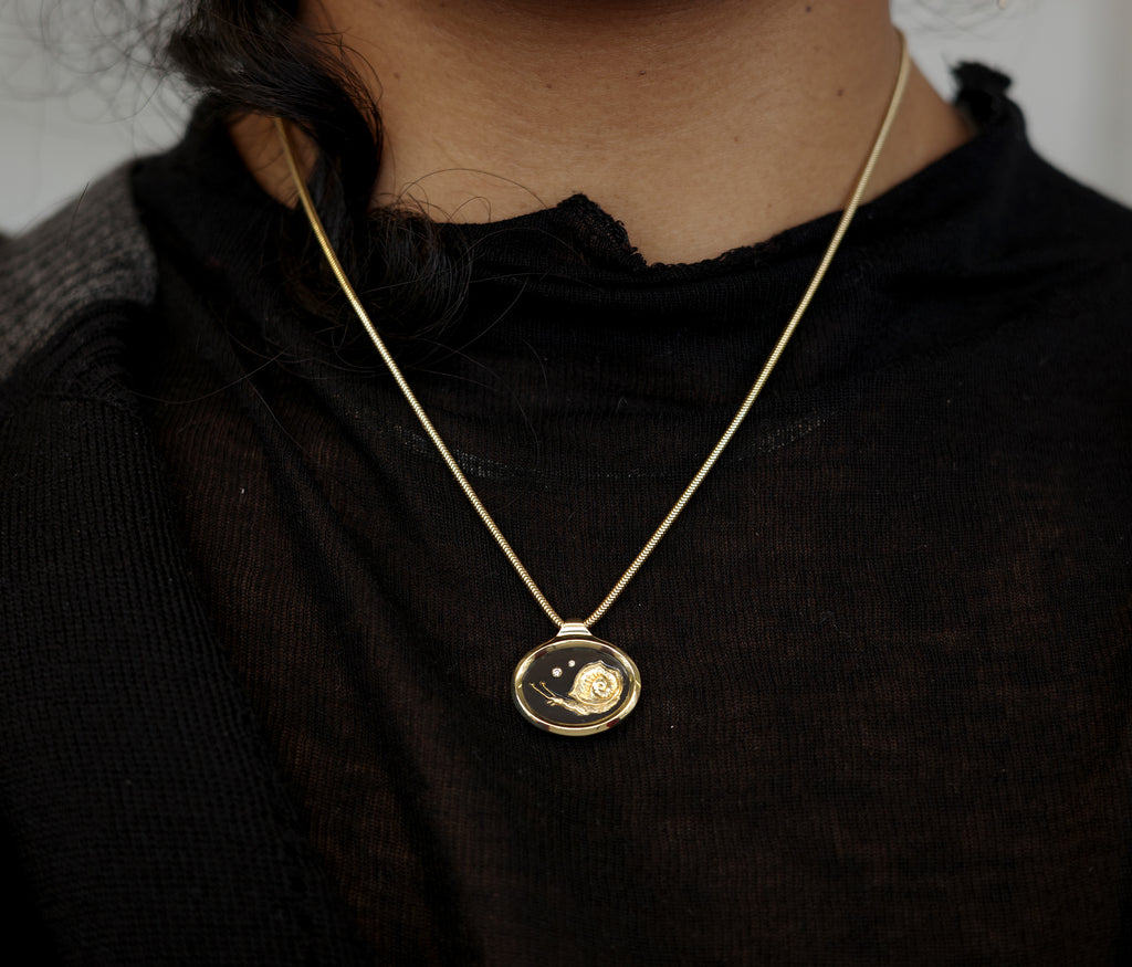 Medium Pavé Frame Pendant