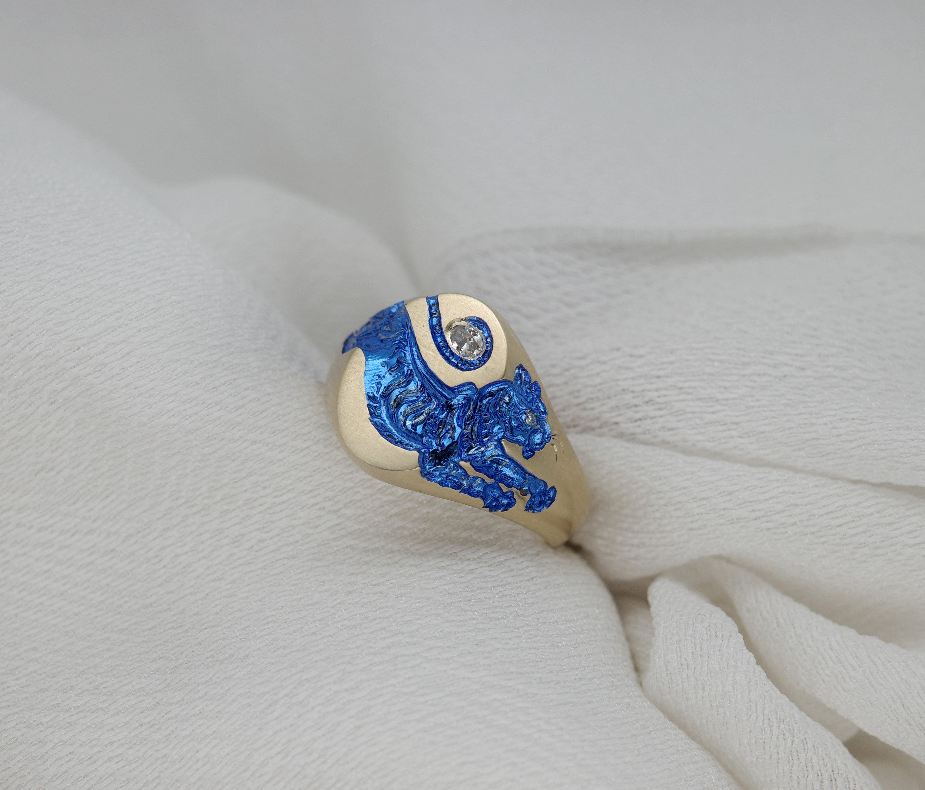 Mini Tiger Signet