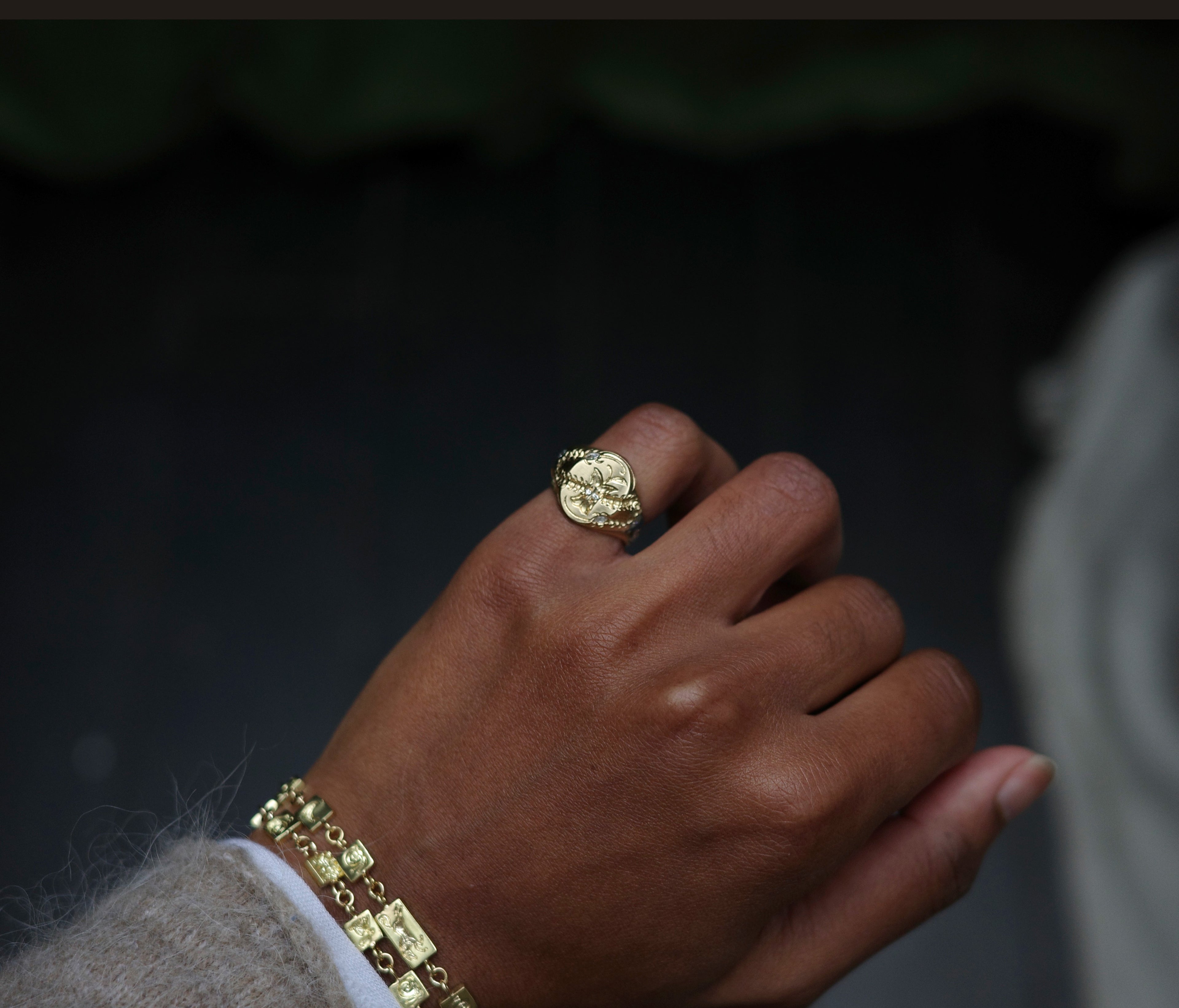 Apple Core Mini Signet Ring