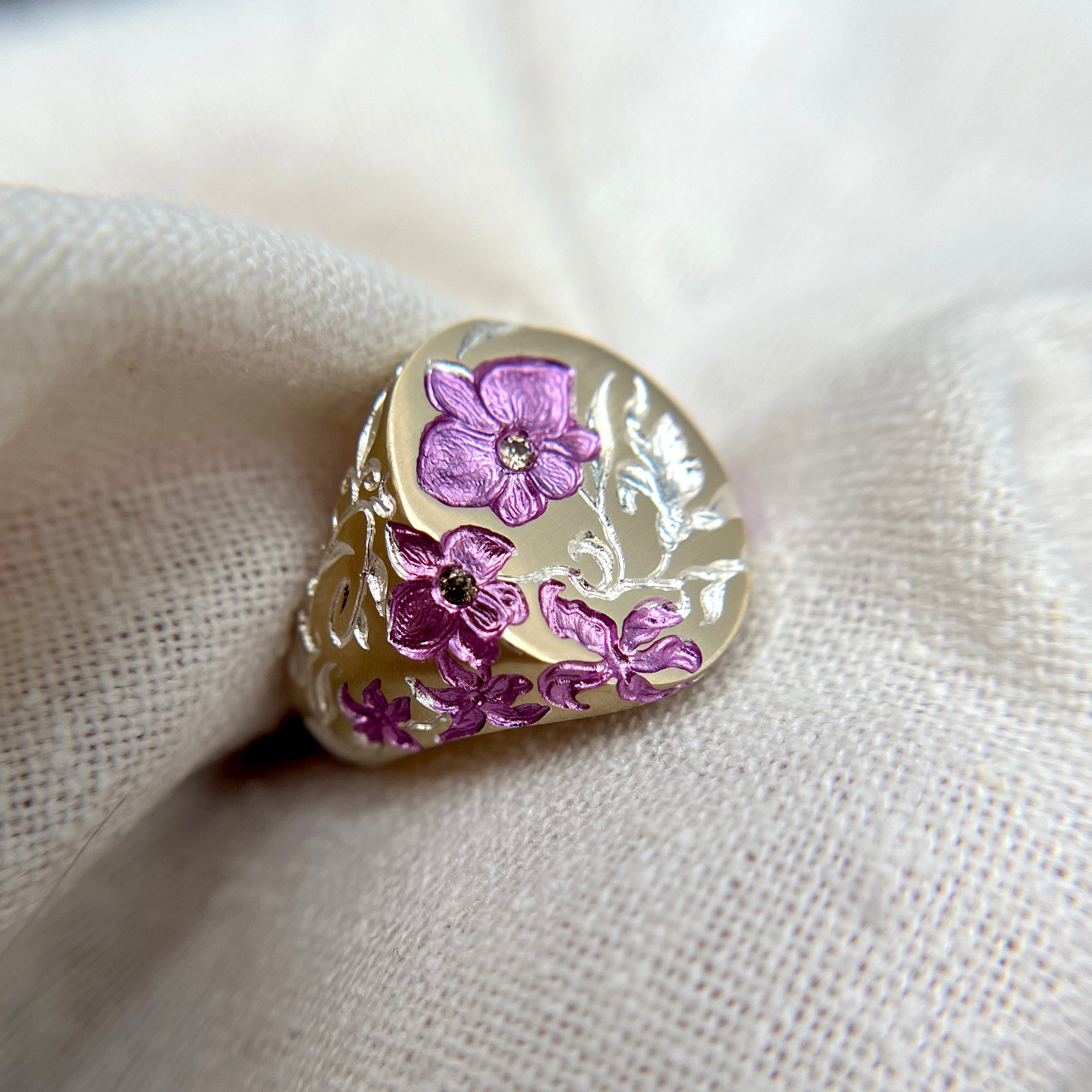Orchid Signet