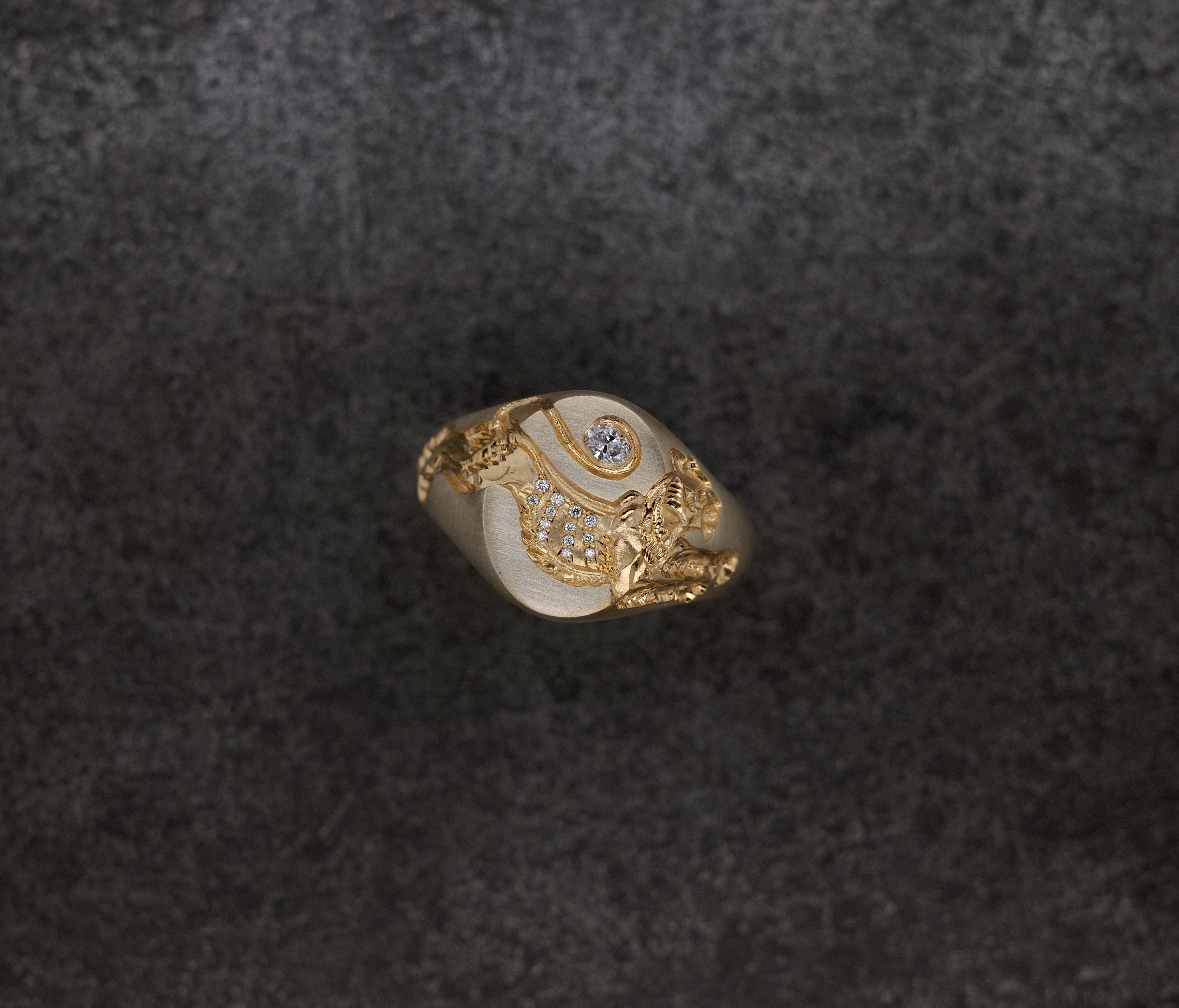 Mini Tiger Signet