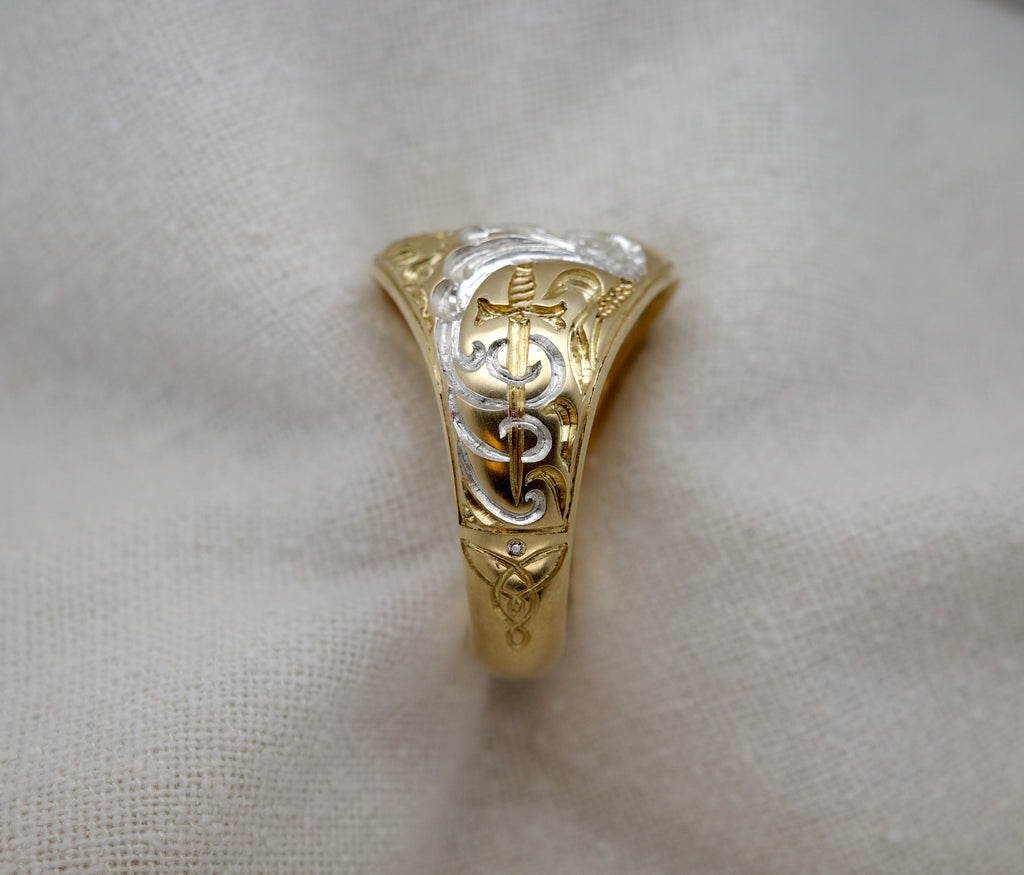 Heavyweight Swan Signet Ring