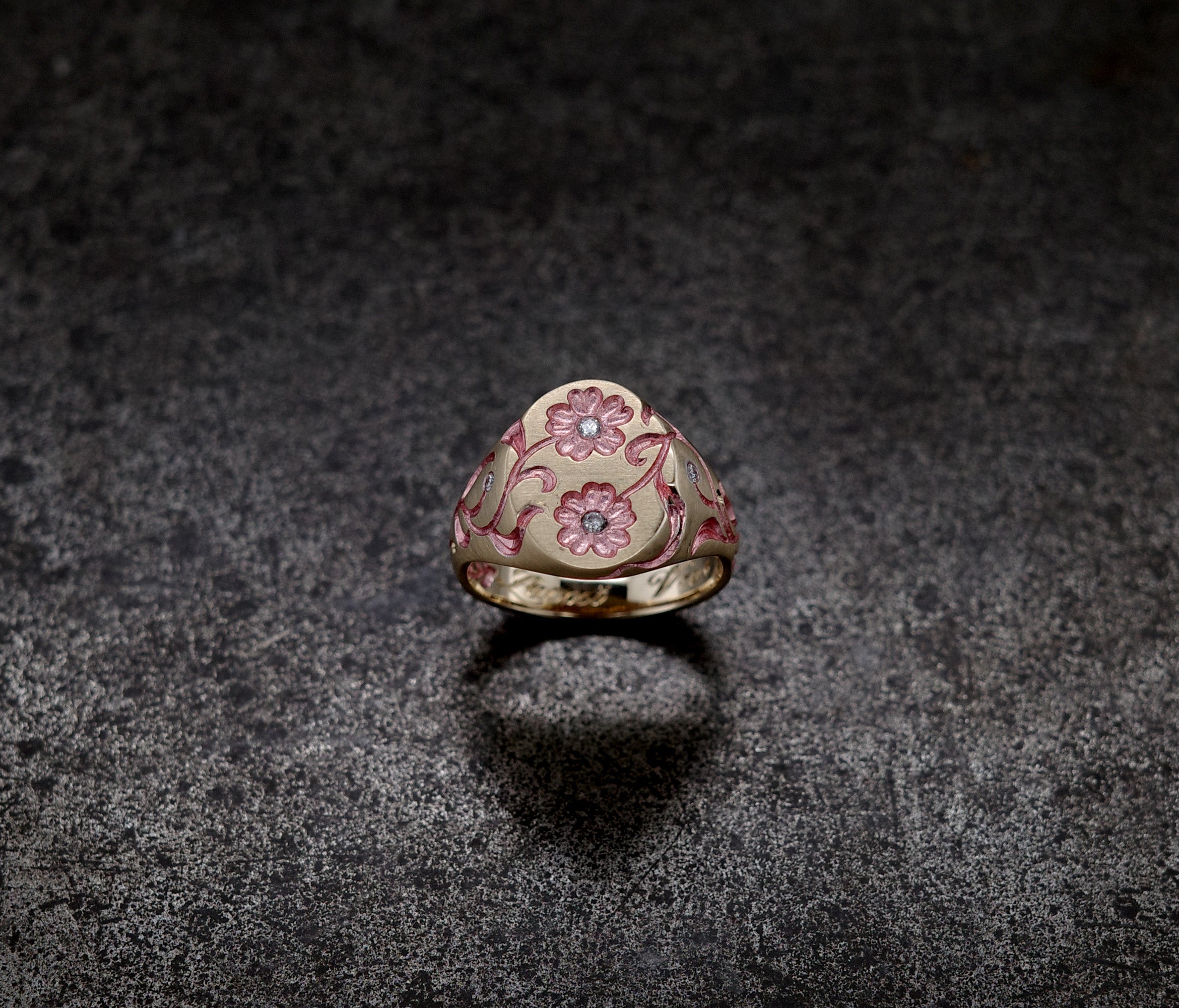 Twin Primrose Mini Signet
