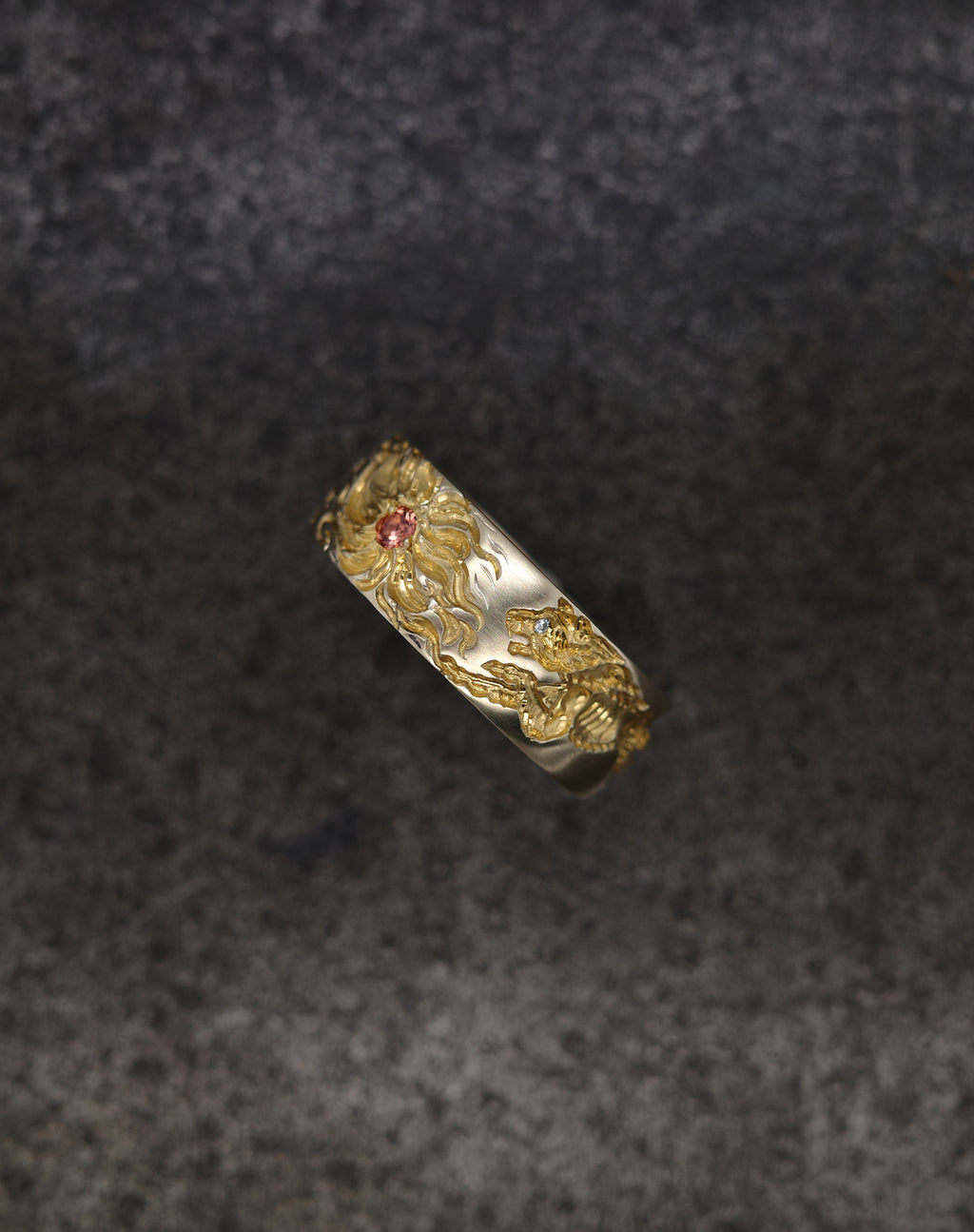 Wolf Band Ring