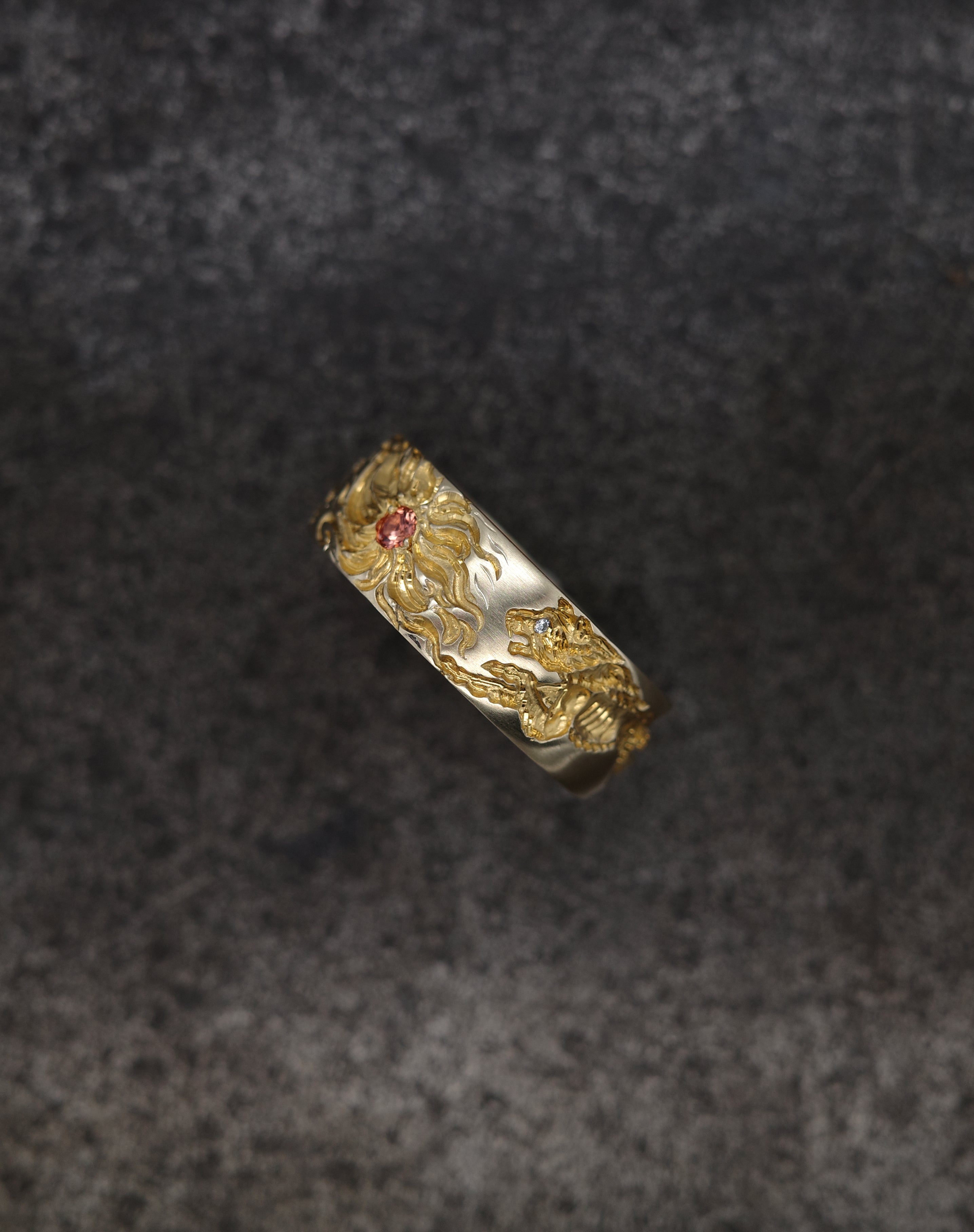 Wolf Band Ring