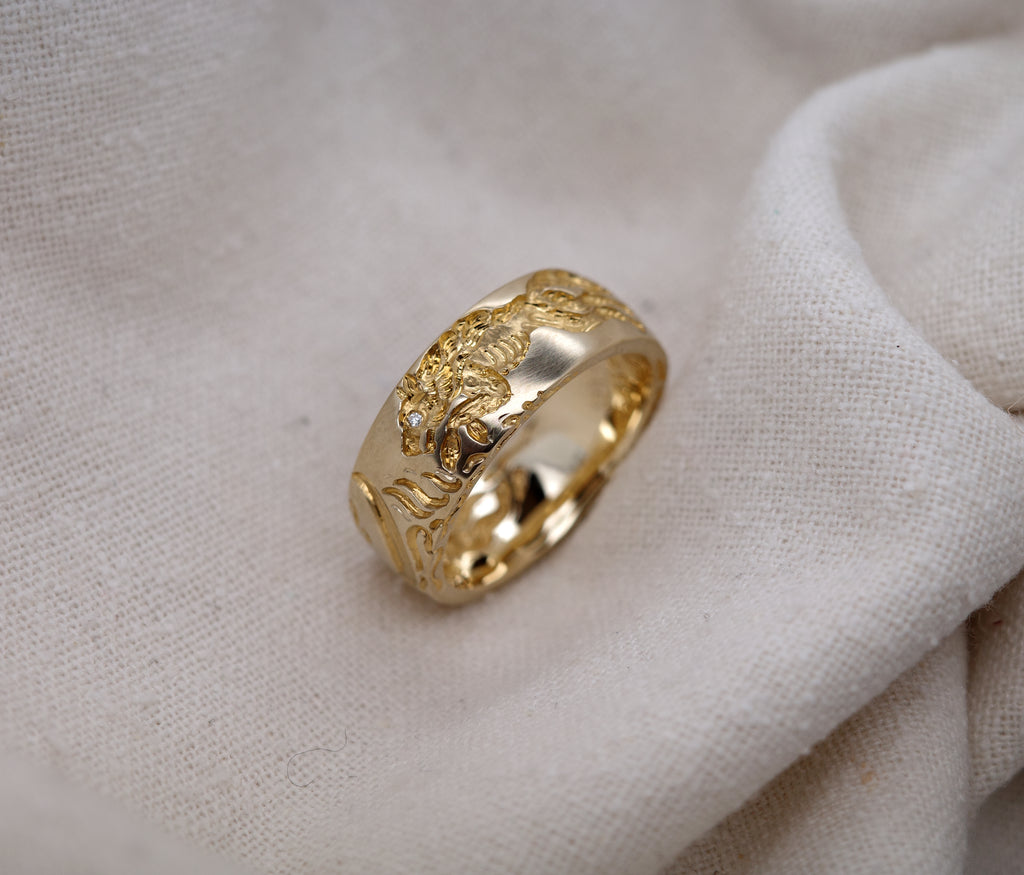 Wolf Band Ring