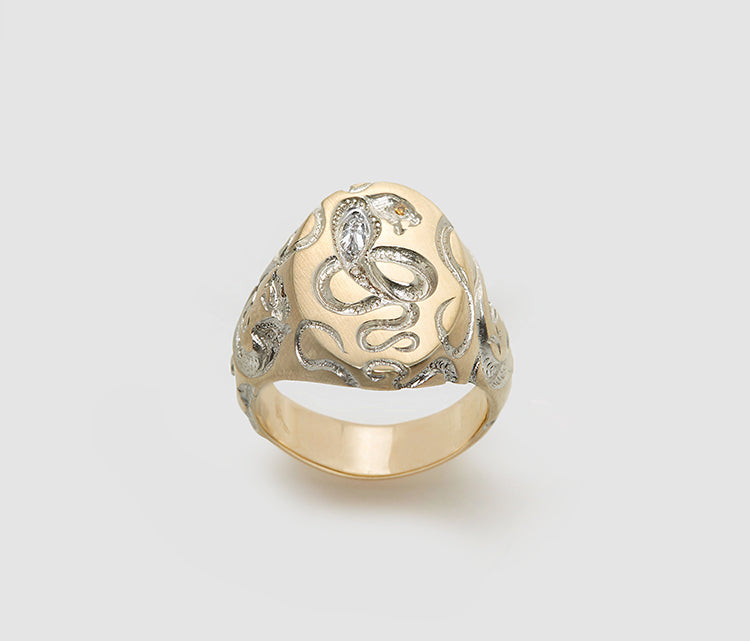 Reverse Queen Cobra